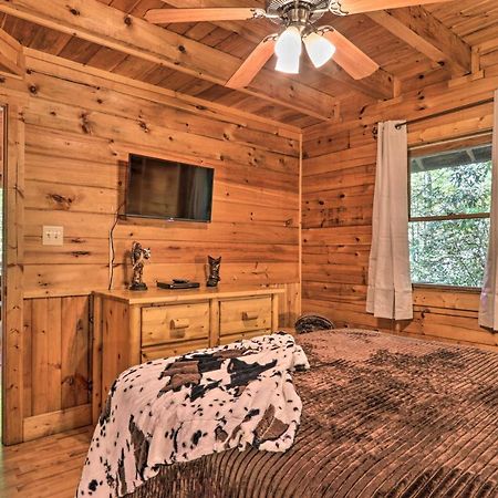 Cabin With Hot Tub And Deck, 3 Mi To Pigeon Forge Sevierville Kültér fotó