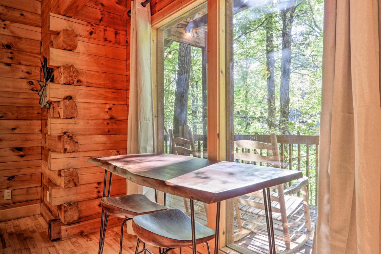 Cabin With Hot Tub And Deck, 3 Mi To Pigeon Forge Sevierville Kültér fotó